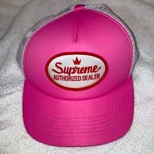 SUPREME trucker hat